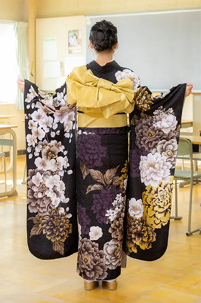 背面